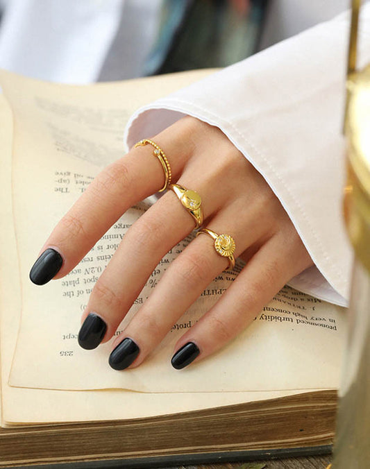 Croissant Band Gold Ring