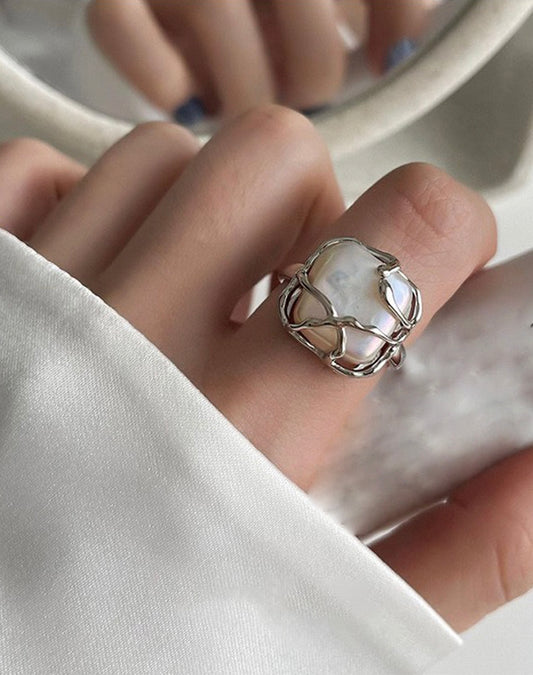 Juniper Pearl Silver Ring