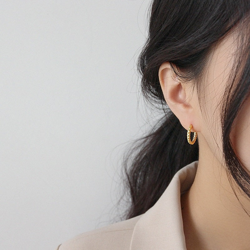 Sadie Hoop Gold Earrings