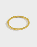 Classic Wavy Band Gold Ring