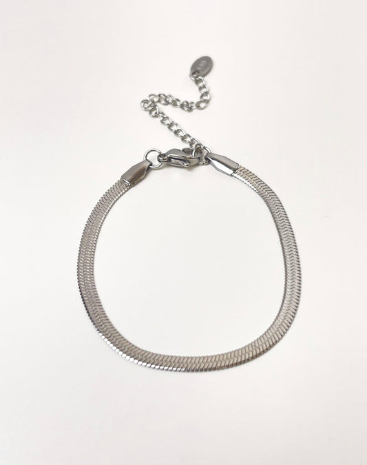 Cobra Chain Silver Bracelet