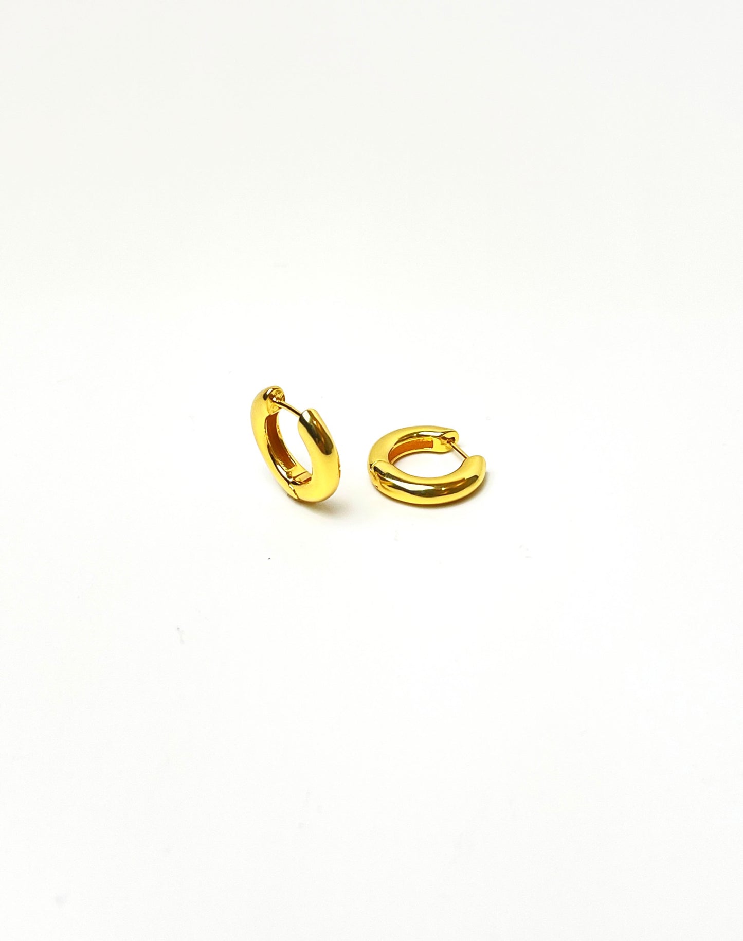Kyo Basic Gold Earrings