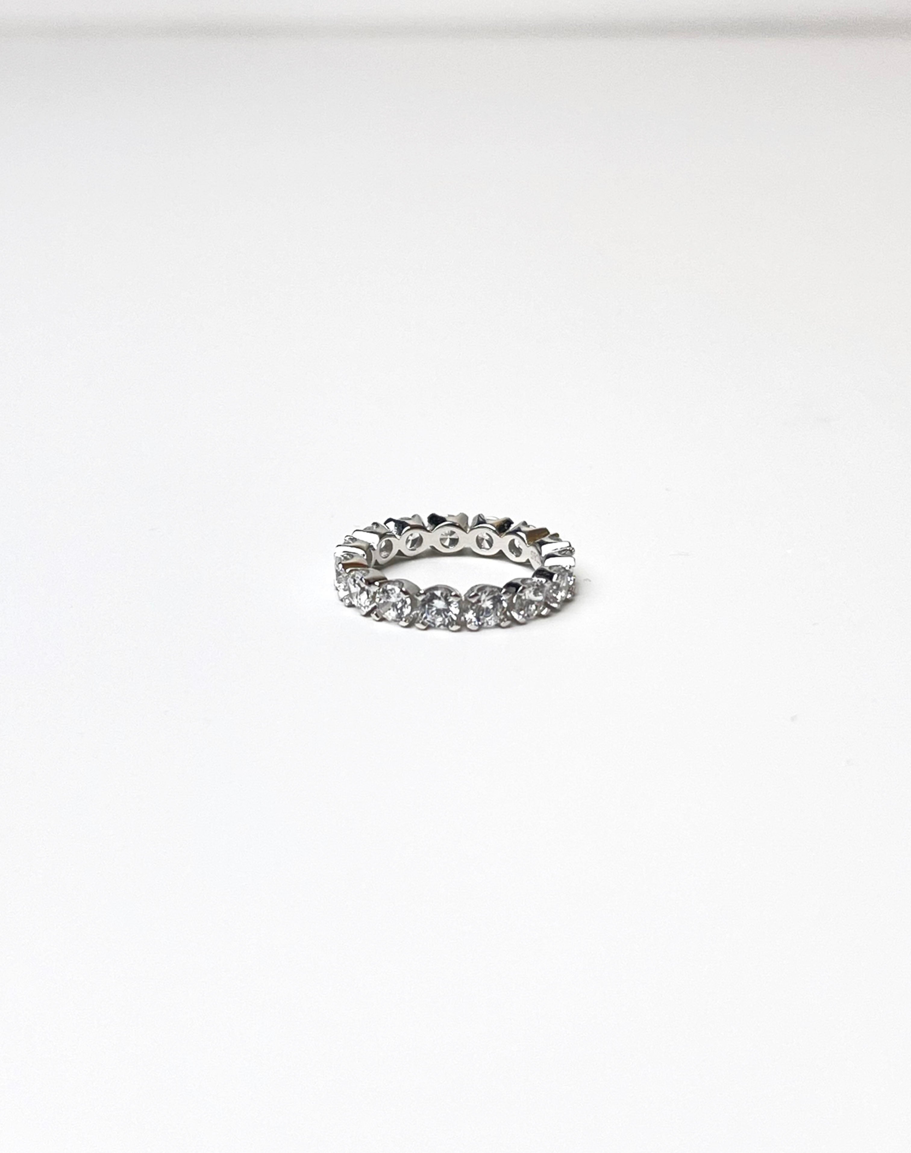 Round Crystal Silver Ring