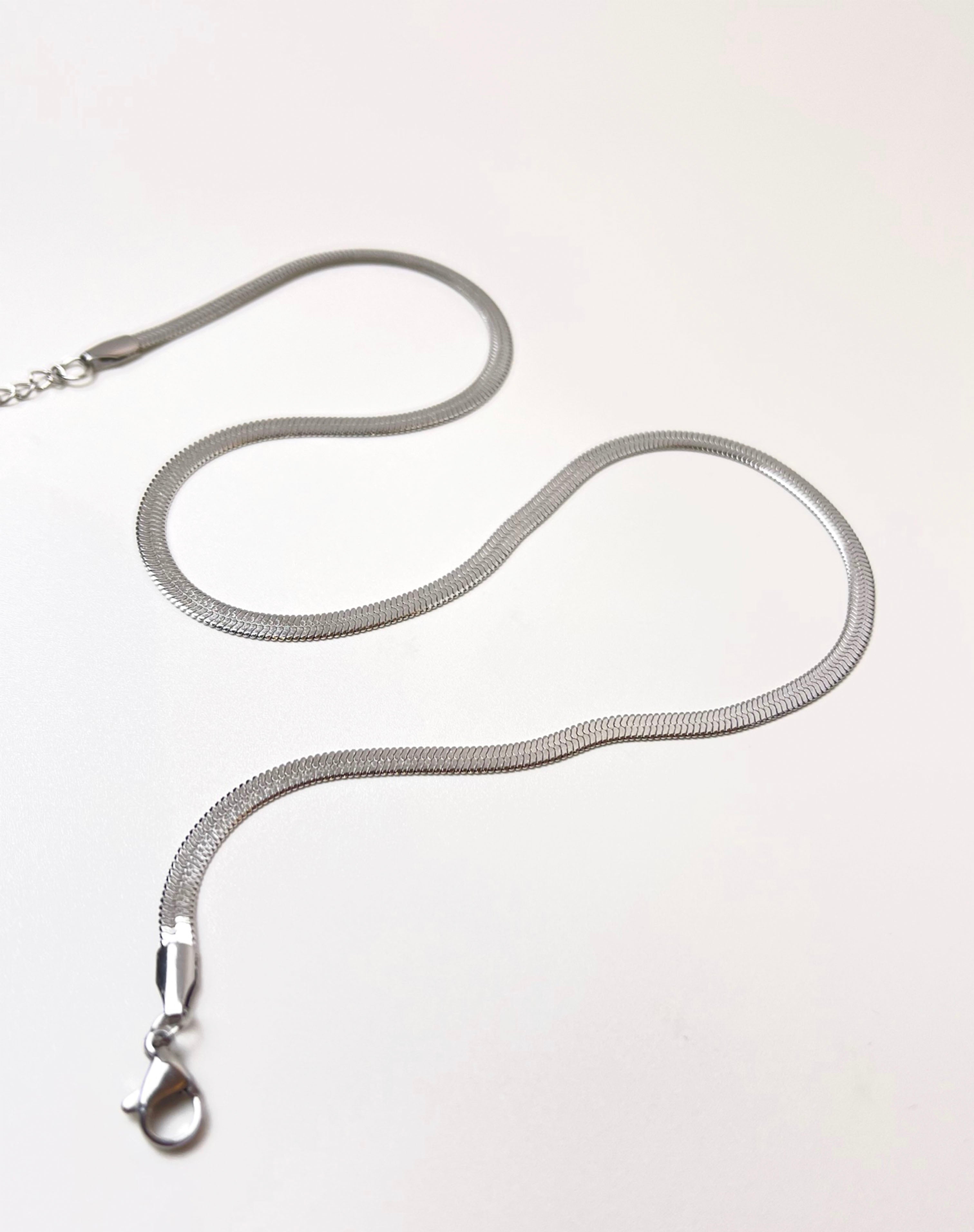 Cobra Chain Silver Necklace