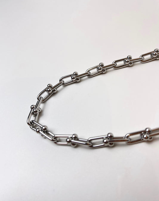 U Choker Silver Necklace